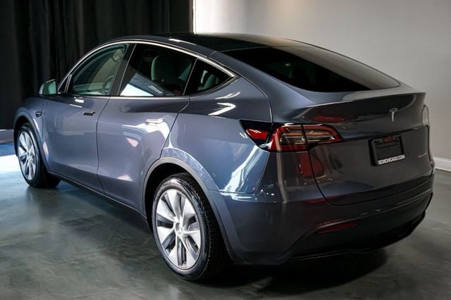 2023 Tesla Model Y *Long Range* *AWD* *White Interior* - 22964855 - 23