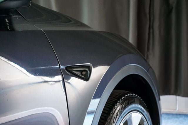 2023 Tesla Model Y *Long Range* *AWD* *White Interior* - 22964855 - 43