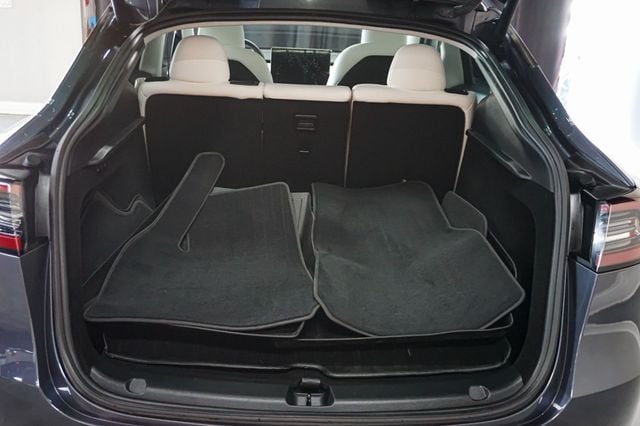 2023 Tesla Model Y *Long Range* *AWD* *White Interior* - 22964855 - 55