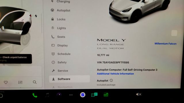 2023 Tesla Model Y Long Range AWD with 20'' Induction Wheels & 7-Passenger Seating - 23009174 - 13