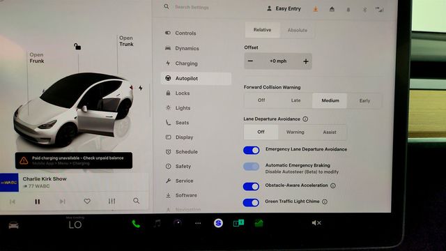 2023 Tesla Model Y Long Range AWD with 20'' Induction Wheels & 7-Passenger Seating - 23009174 - 19
