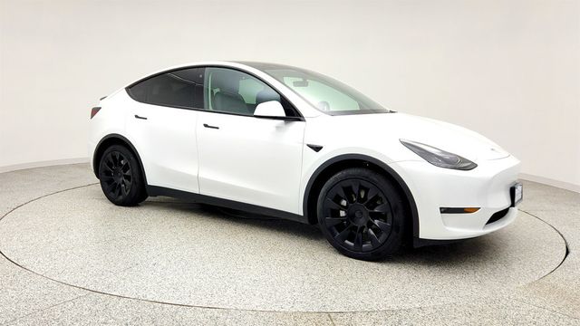 2023 Tesla Model Y Long Range AWD with 20'' Induction Wheels & 7-Passenger Seating - 23009174 - 2