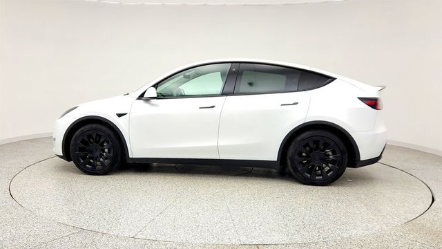 2023 Tesla Model Y Long Range AWD with 20'' Induction Wheels & 7-Passenger Seating - 23009174 - 7