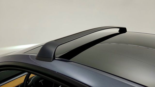 2023 Tesla Model Y Long Range AWD with 20'' Induction Wheels & Acceleration Boost - 23081757 - 9