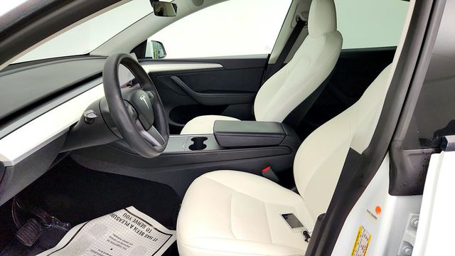 2023 Tesla Model Y Long Range AWD with 7-Passenger Seating - 23094126 - 11