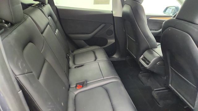2023 Tesla Model Y Long Range AWD with 7-Passenger Seating - 23016913 - 24