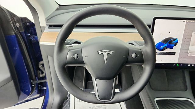 2023 Tesla Model Y Long Range AWD with 7 Seat Interior & 20'' Induction Wheels - 22949150 - 12