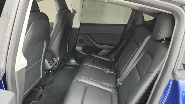 2023 Tesla Model Y Long Range AWD with 7 Seat Interior & 20'' Induction Wheels - 22949150 - 25