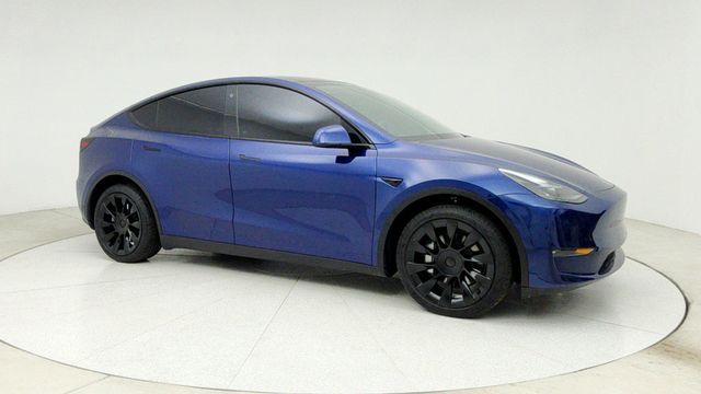2023 Tesla Model Y Long Range AWD with 7 Seat Interior & 20'' Induction Wheels - 22949150 - 2