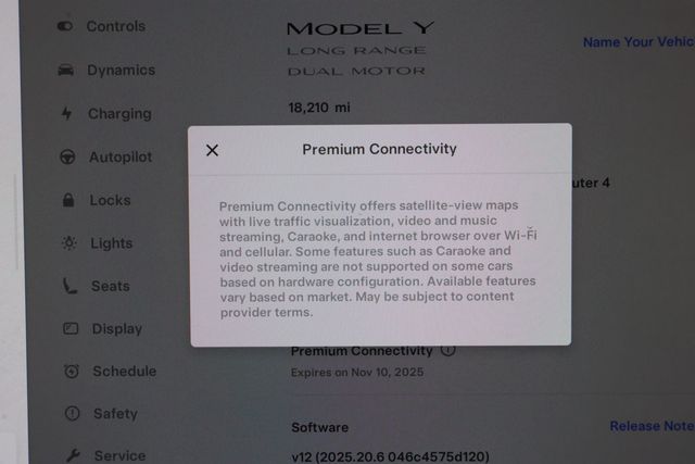 2023 Tesla Model Y Long Range AWD with Acceleration Boost - 22937939 - 14