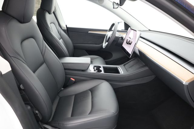 2023 Tesla Model Y Long Range AWD with Acceleration Boost - 22937939 - 24