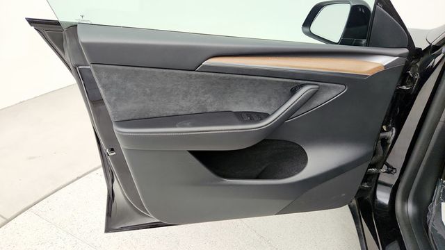 2023 Tesla Model Y Long Range AWD with Acceleration Boost - 22944684 - 9