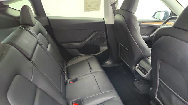 2023 Tesla Model Y Long Range AWD with Acceleration Boost - 22971214 - 25