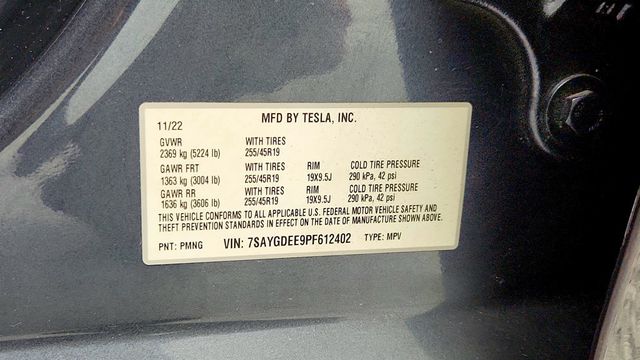 2023 Tesla Model Y Long Range AWD with White & Black Premium Interior - 22964441 - 22