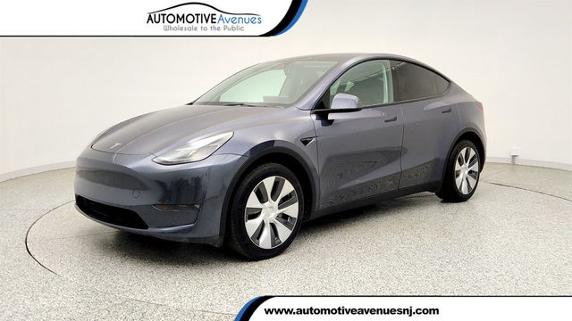 2023 Tesla Model Y Long Range AWD w/ Self-Driving, Acceleration Boost & 7 Seat Int. - 23024419 - 0
