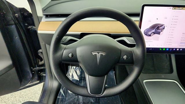 2023 Tesla Model Y Long Range AWD w/ Self-Driving, Acceleration Boost & 7 Seat Int. - 23024419 - 12