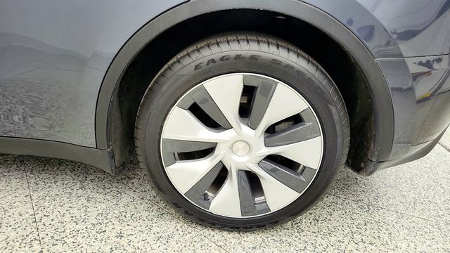 2023 Tesla Model Y Long Range AWD w/ Self-Driving, Acceleration Boost & 7 Seat Int. - 23024419 - 8