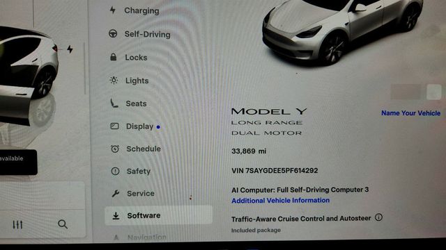 2023 Tesla Model Y Long Range AWD w/ Traffic-Aware Cruise Control - 23037789 - 14