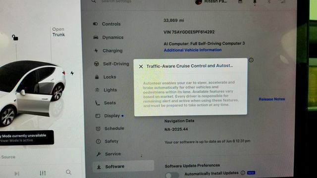 2023 Tesla Model Y Long Range AWD w/ Traffic-Aware Cruise Control - 23037789 - 16