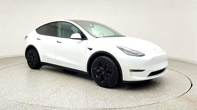 2023 Tesla Model Y Long Range AWD w/ Traffic-Aware Cruise Control - 23037789 - 2