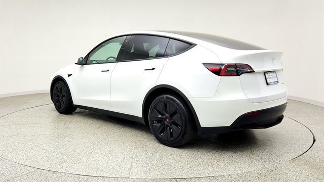 2023 Tesla Model Y Long Range AWD w/ Traffic-Aware Cruise Control - 23037789 - 6