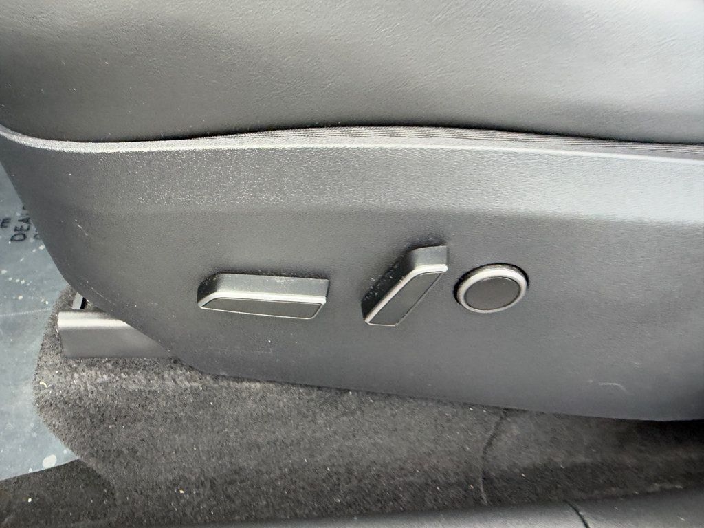 2023 Tesla Model Y **MODEL Y LONG RANGE AWD**3RD ROW SEAT** - 23078373 - 9