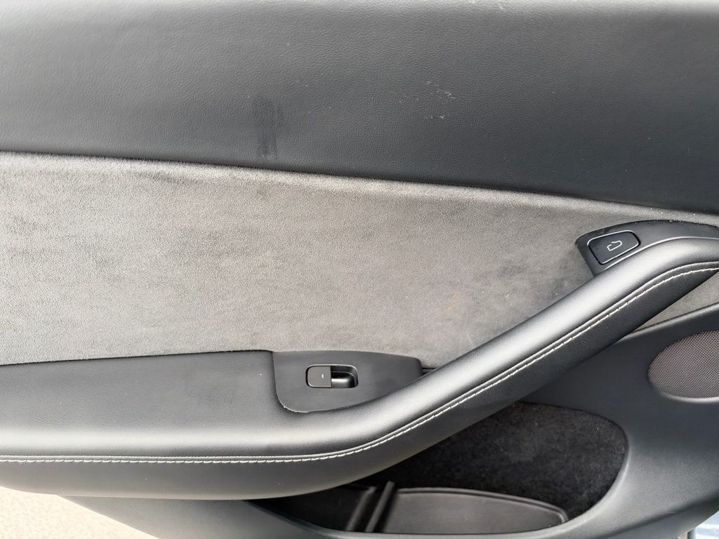 2023 Tesla Model Y **MODEL Y LONG RANGE AWD**3RD ROW SEAT** - 23078373 - 22