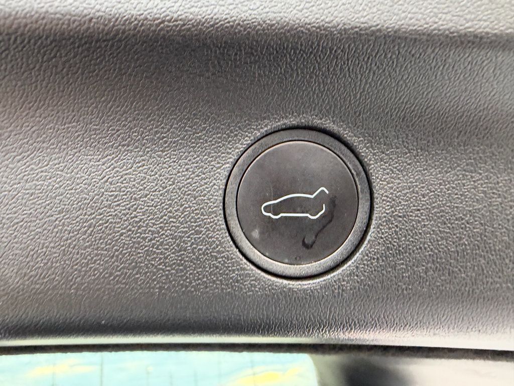 2023 Tesla Model Y **MODEL Y LONG RANGE AWD**3RD ROW SEAT** - 23078373 - 26