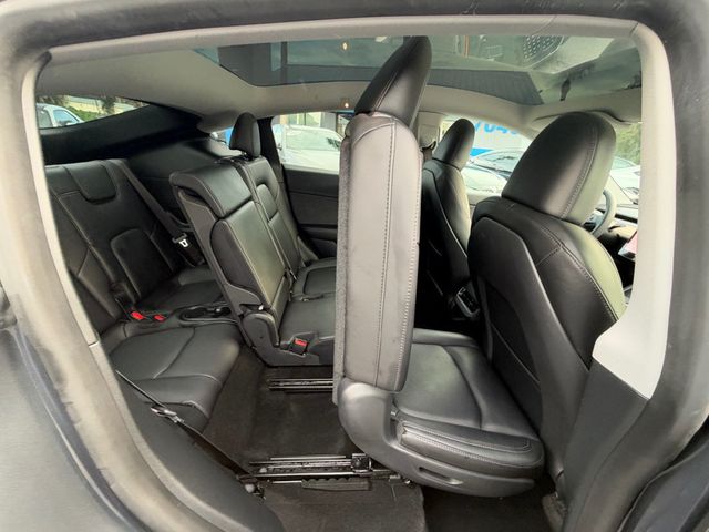 2023 Tesla Model Y **MODEL Y LONG RANGE AWD**3RD ROW SEAT** - 23078373 - 30