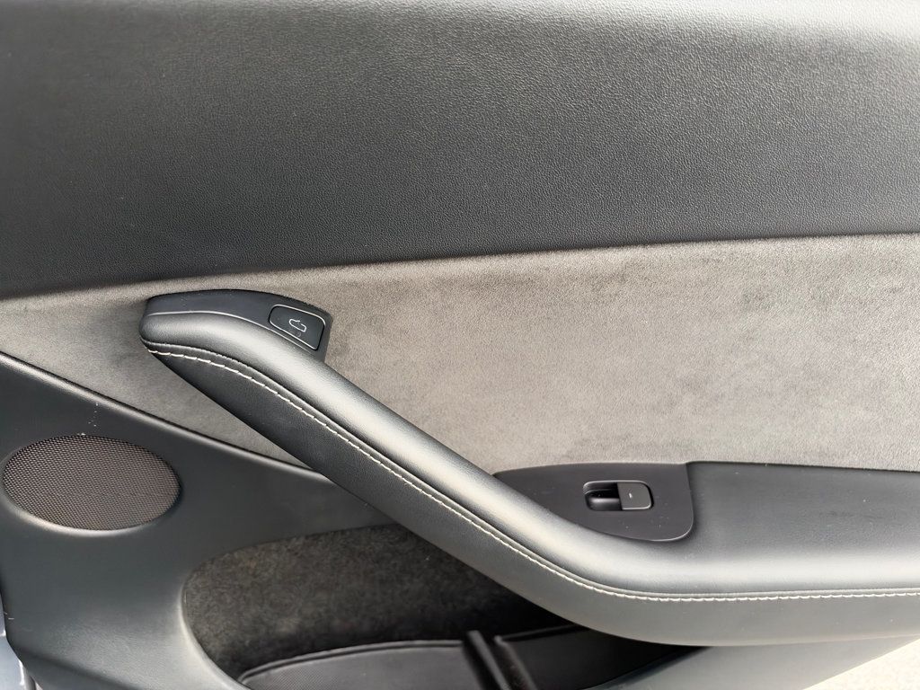 2023 Tesla Model Y **MODEL Y LONG RANGE AWD**3RD ROW SEAT** - 23078373 - 31