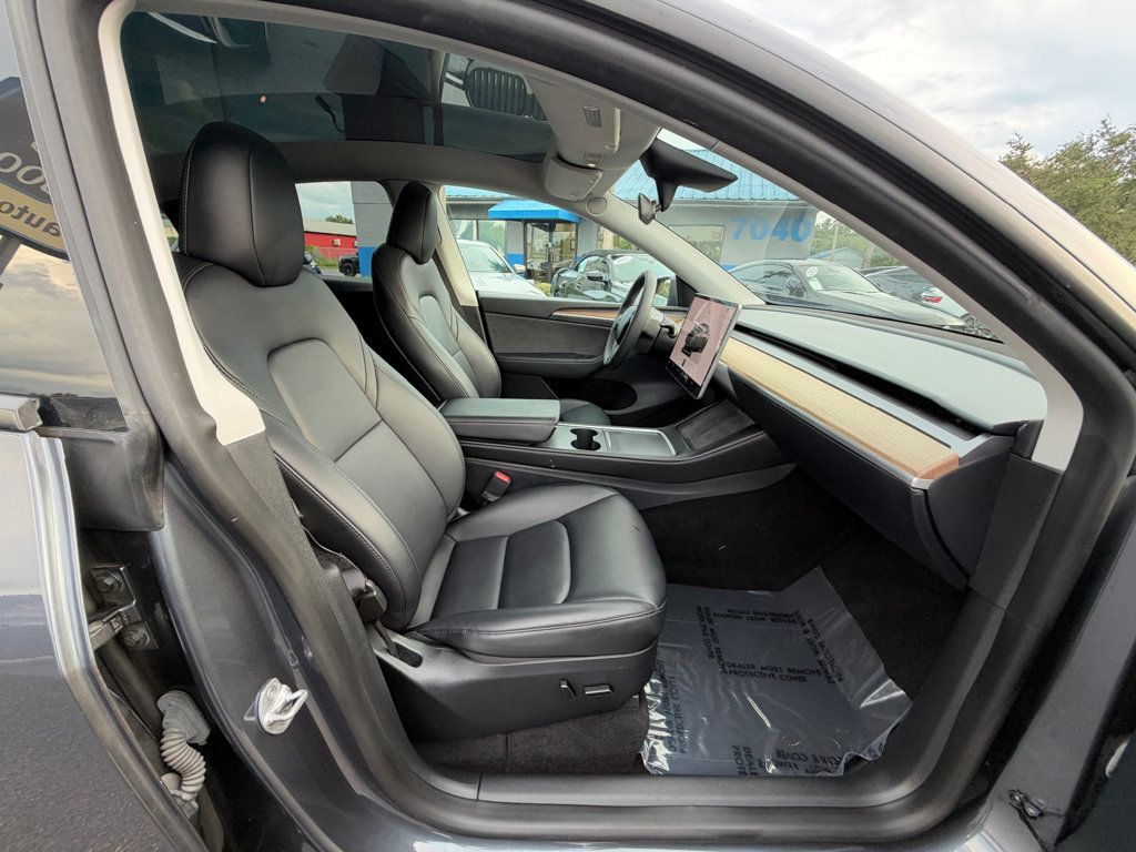 2023 Tesla Model Y **MODEL Y LONG RANGE AWD**3RD ROW SEAT** - 23078373 - 33