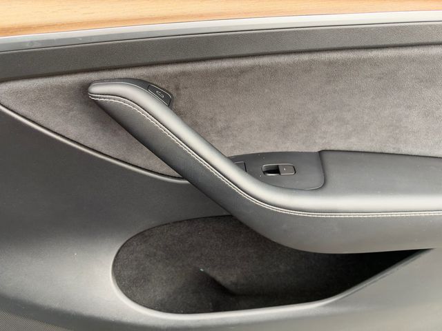 2023 Tesla Model Y **MODEL Y LONG RANGE AWD**3RD ROW SEAT** - 23078373 - 35