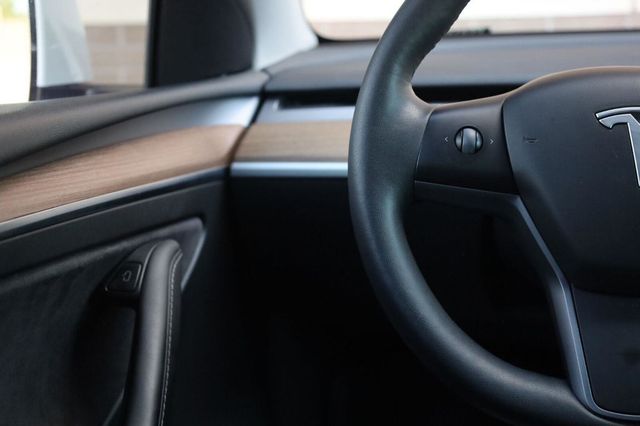 2023 Tesla Model Y Performance - 23079129 - 31