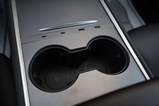 2023 Tesla Model Y Performance - 23079129 - 37
