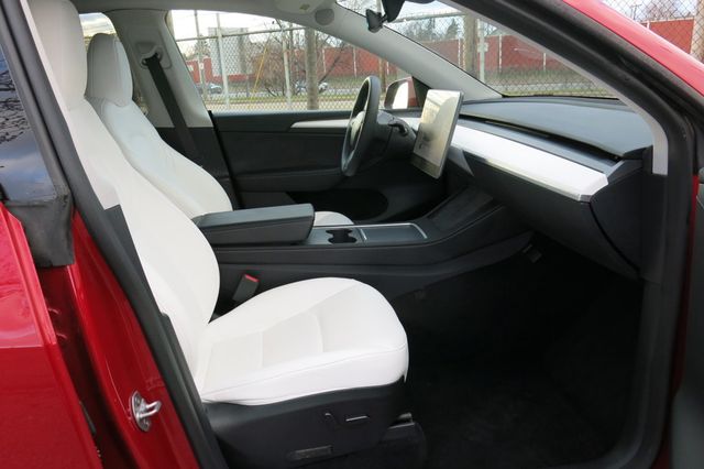 2023 Tesla Model Y Performance AWD - 22998733 - 13