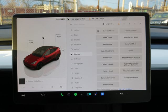 2023 Tesla Model Y Performance AWD - 22998733 - 27