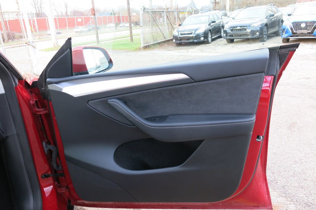 2023 Tesla Model Y Performance AWD - 22998733 - 47