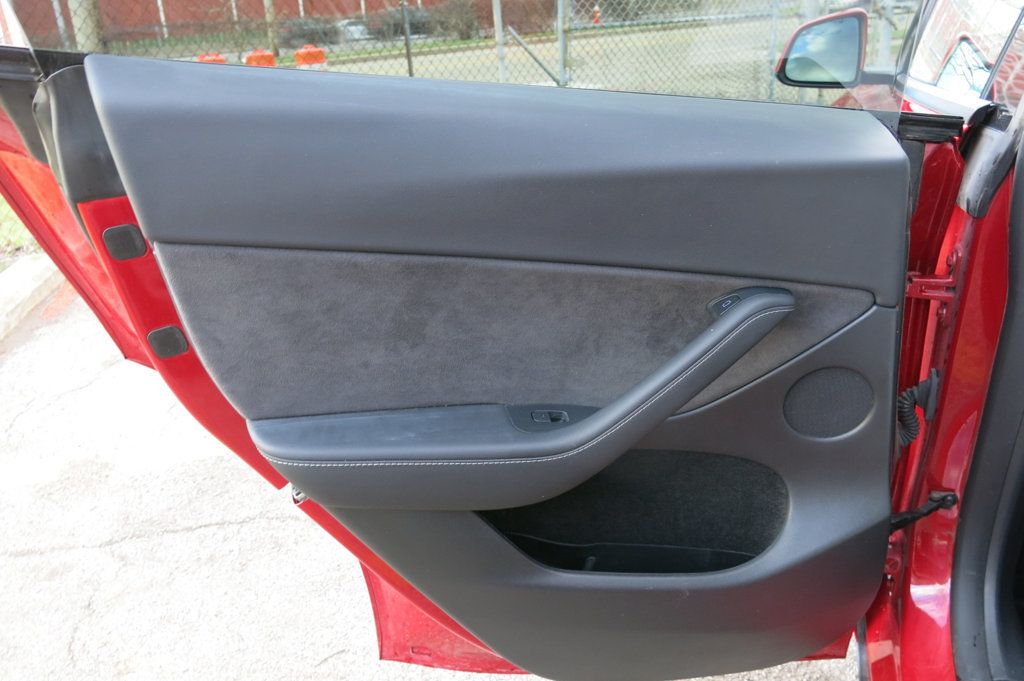 2023 Tesla Model Y Performance AWD - 22998733 - 48