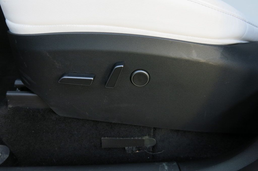 2023 Tesla Model Y Performance AWD - 22998733 - 56