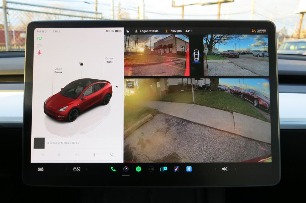 2023 Tesla Model Y Performance AWD - 22998733 - 69