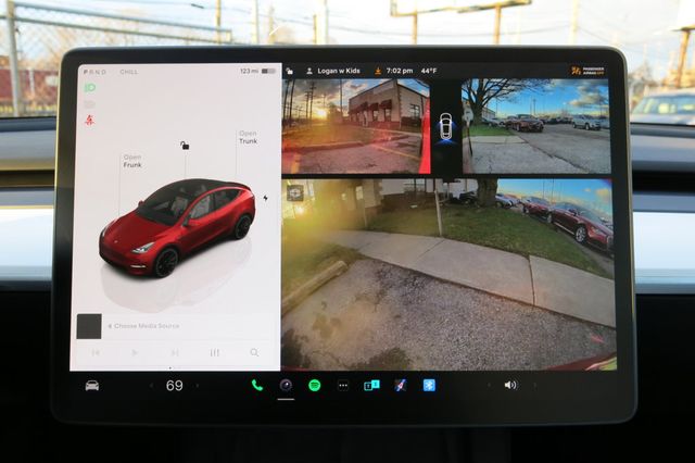 2023 Tesla Model Y Performance AWD - 22998733 - 69