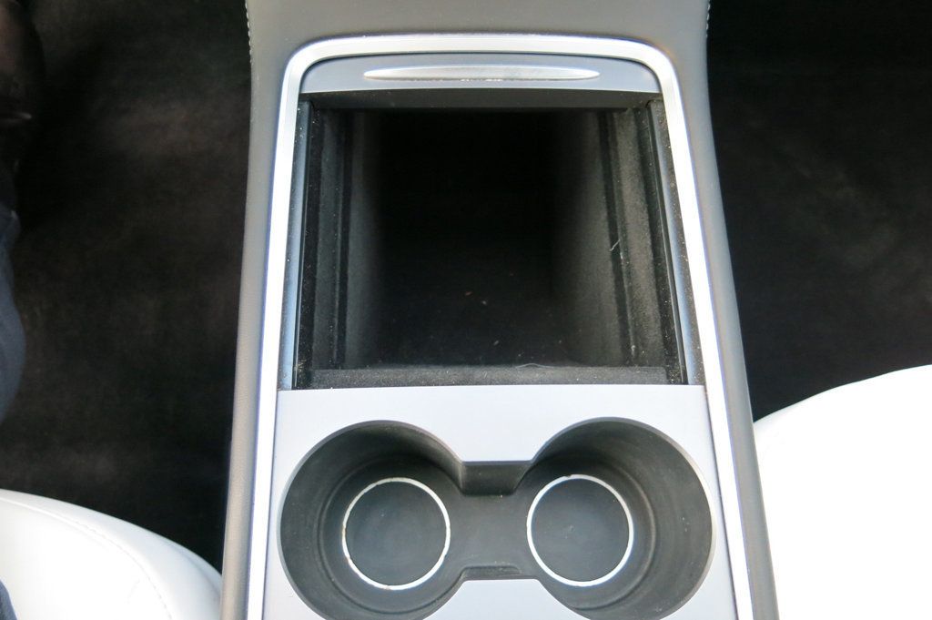 2023 Tesla Model Y Performance AWD - 22998733 - 74