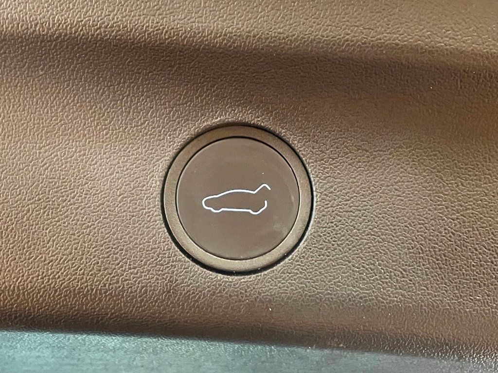 2023 Tesla Model Y Performance AWD - 22938154 - 20