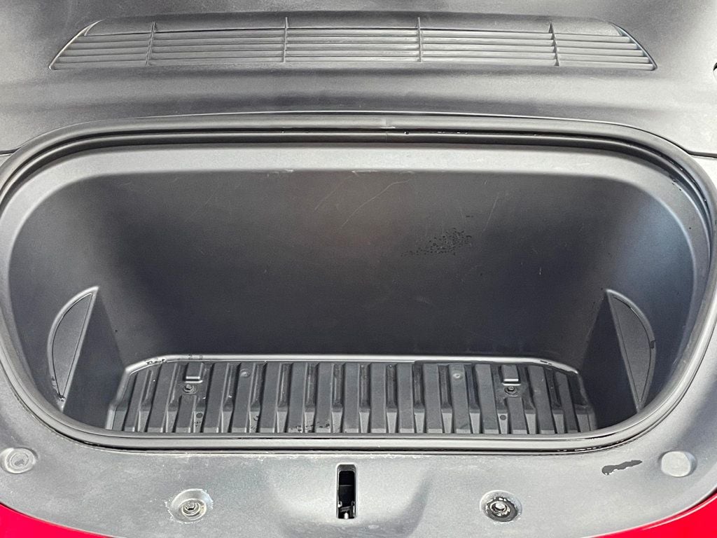 2023 Tesla Model Y Performance AWD - 23003615 - 33