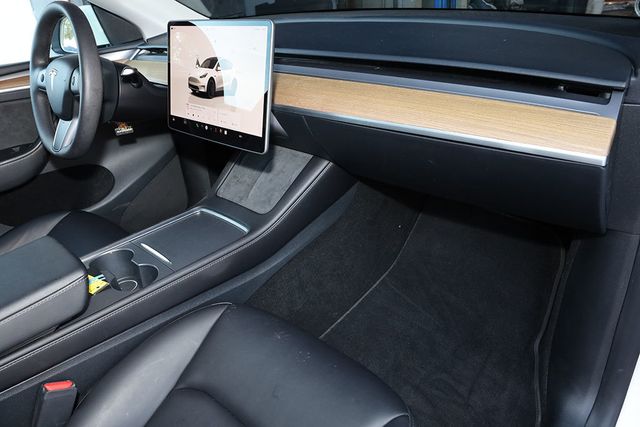 2023 TESLA MODEL Y Performance AWD - 22953736 - 18