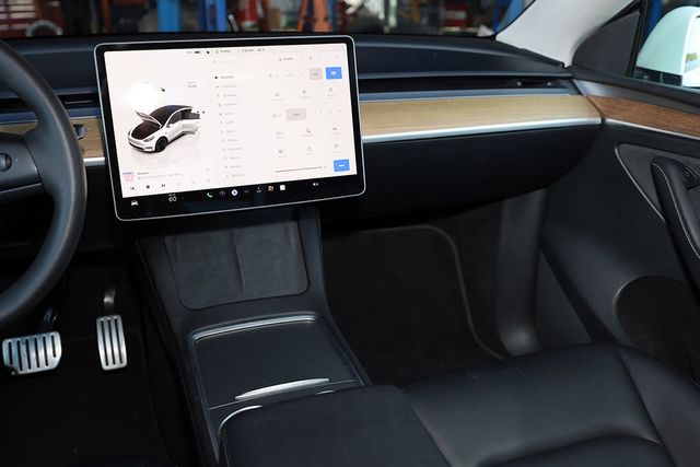 2023 TESLA MODEL Y Performance AWD - 22953736 - 19