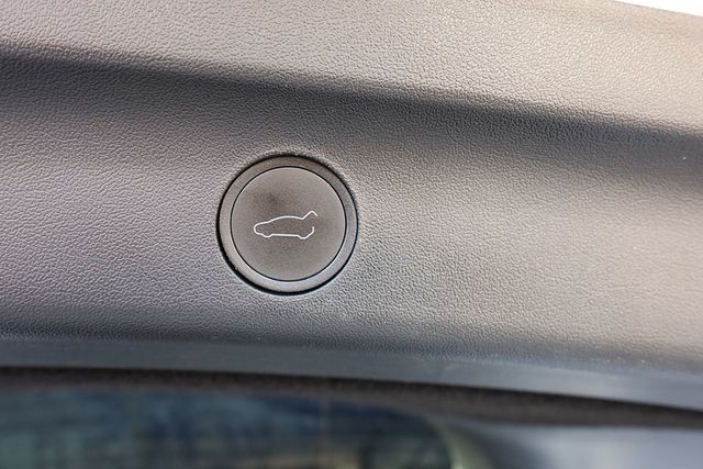 2023 TESLA MODEL Y Performance AWD - 22953736 - 39