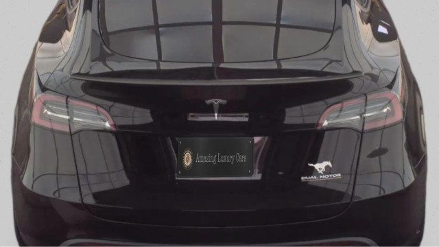 2023 Tesla Model Y Performance AWD - 23049974 - 1