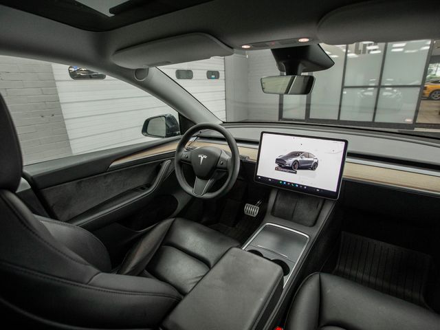 2023 Tesla Model Y Performance AWD - 22958678 - 18