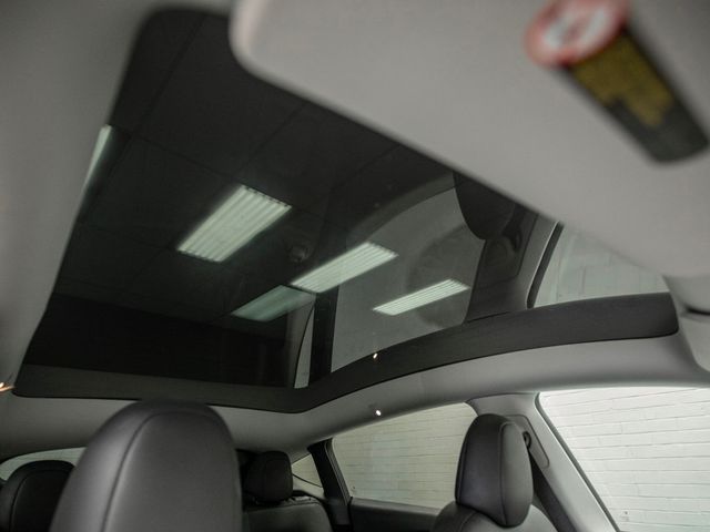 2023 Tesla Model Y Performance AWD - 22958678 - 25